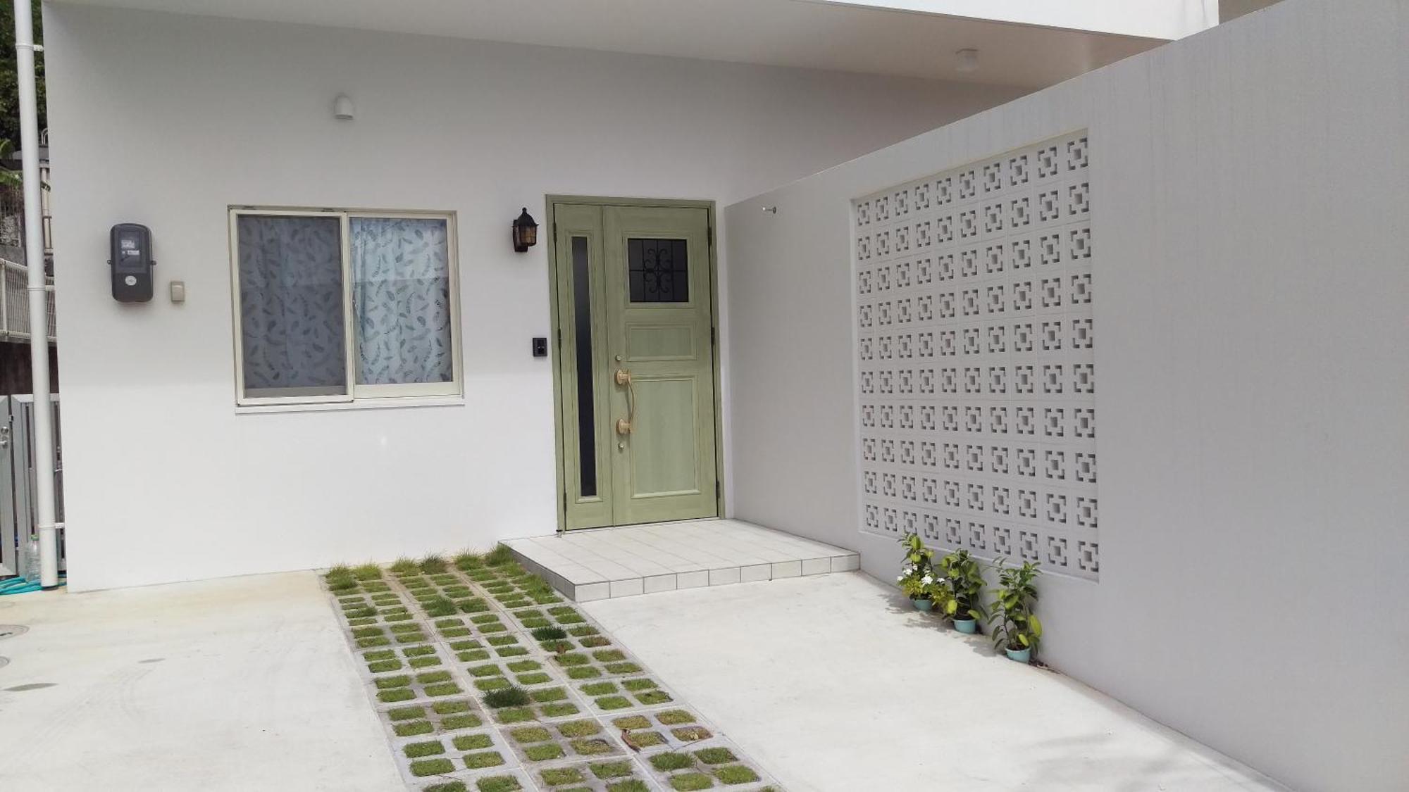 Green House Urasoe Екстериор снимка